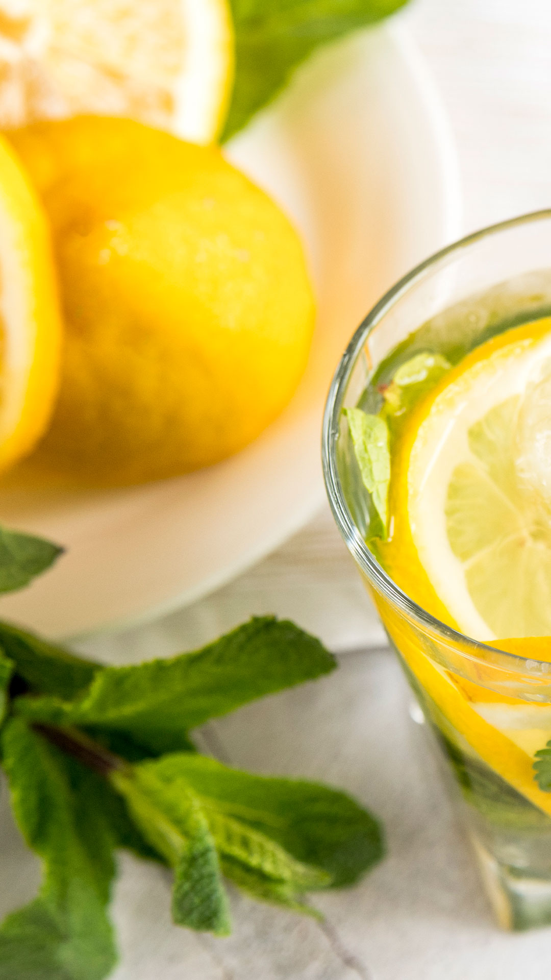 Limoncello Spritz : Le Cocktail Citronné et Rafraîchissant qui Fait Fureur en 2025